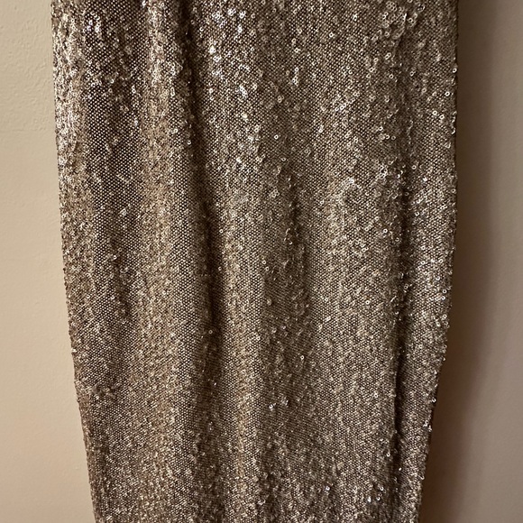 Vince Camuto Gold sequins dress size 2 - Picture 3 of 7